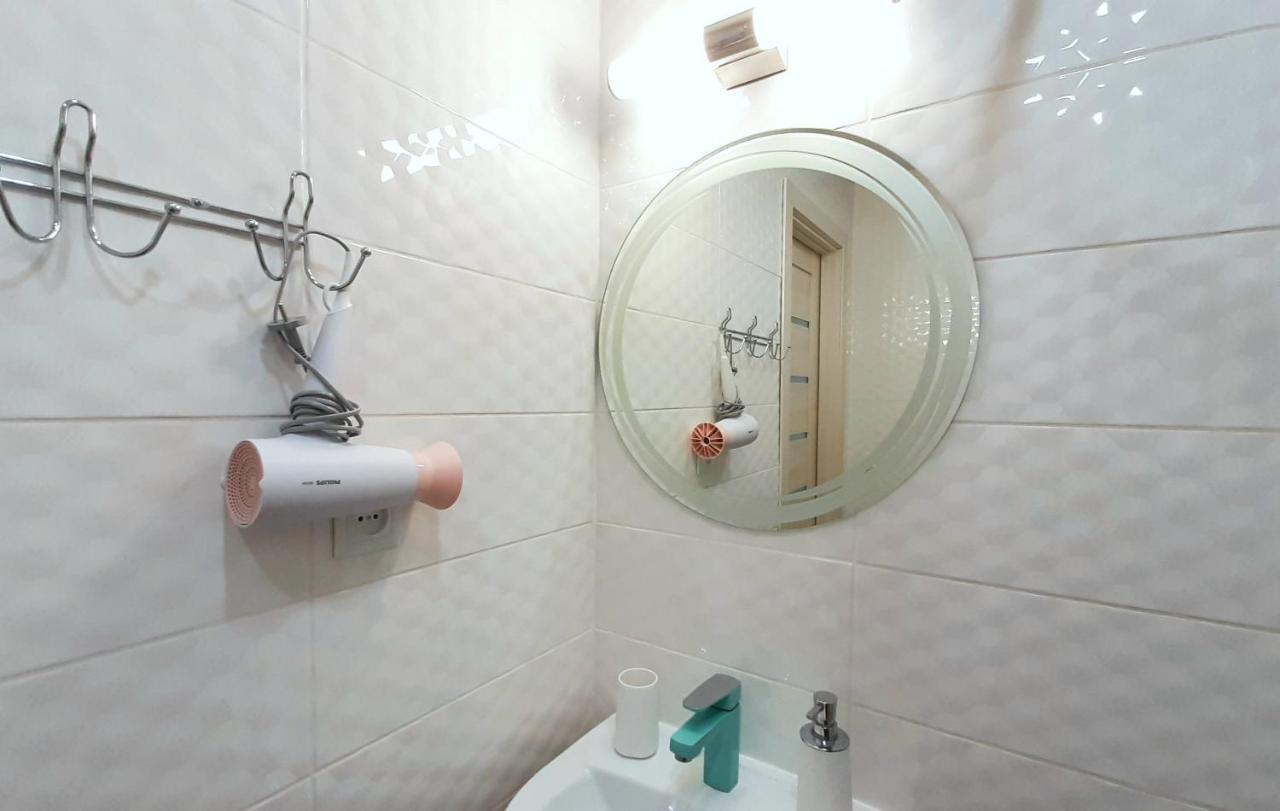 Apartament Квартира Біля Центральної Площі Перспективна 22 Oleksandriia Zewnętrze zdjęcie